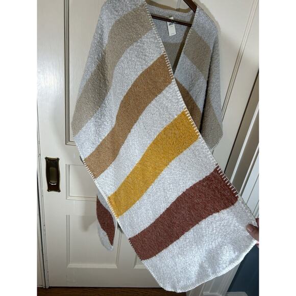 Aerie Striped Oversized Poncho Ruana Womens One Size Gray Brown Yellow Boho NWT - Picture 2 of 7